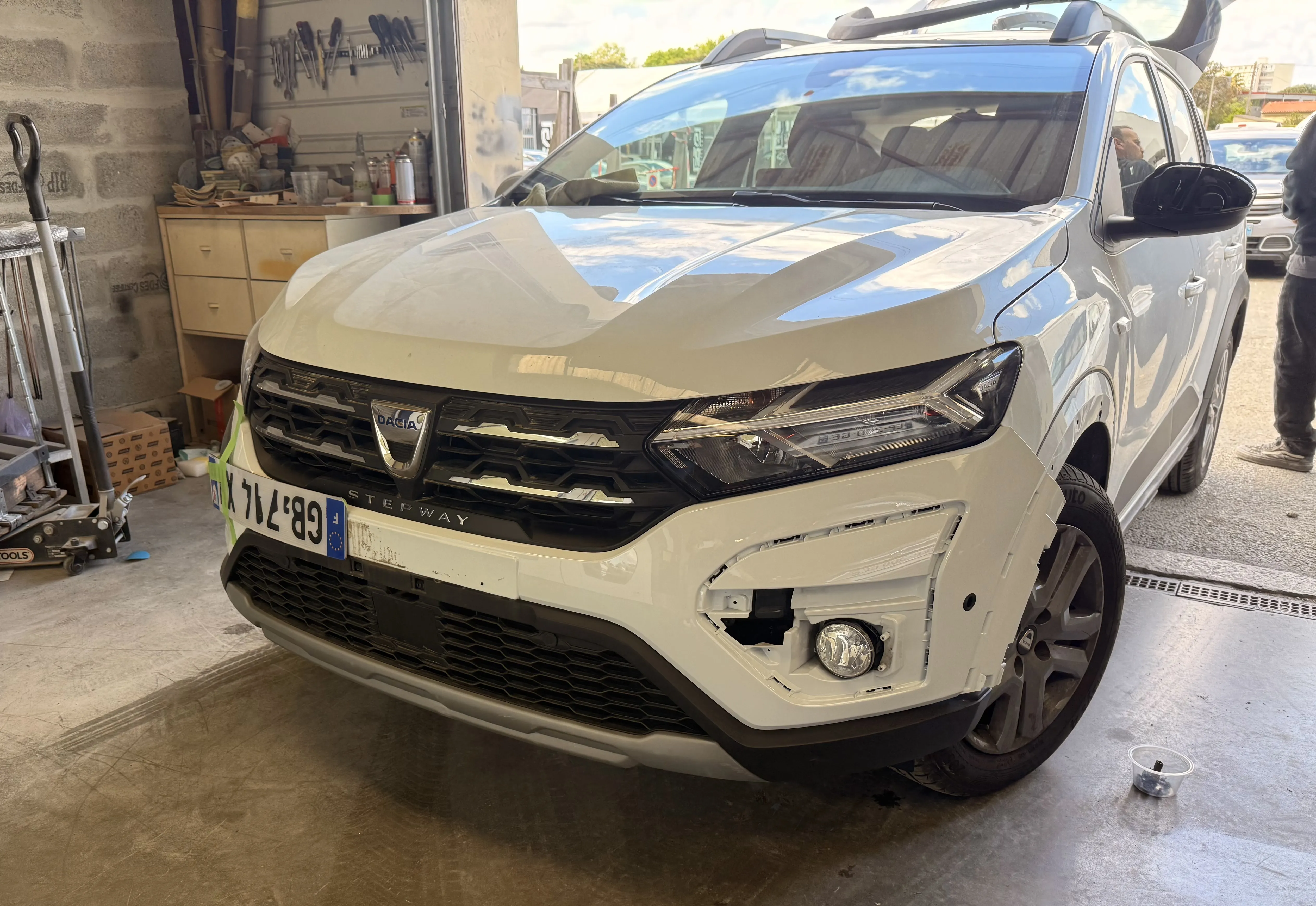 Remplacement pare-chocs avant – AutoMania Atelier Eysines